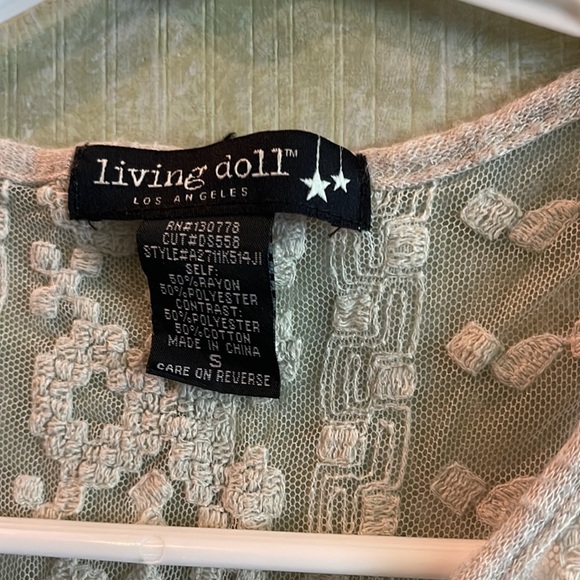 Top - Picture 2 of 2